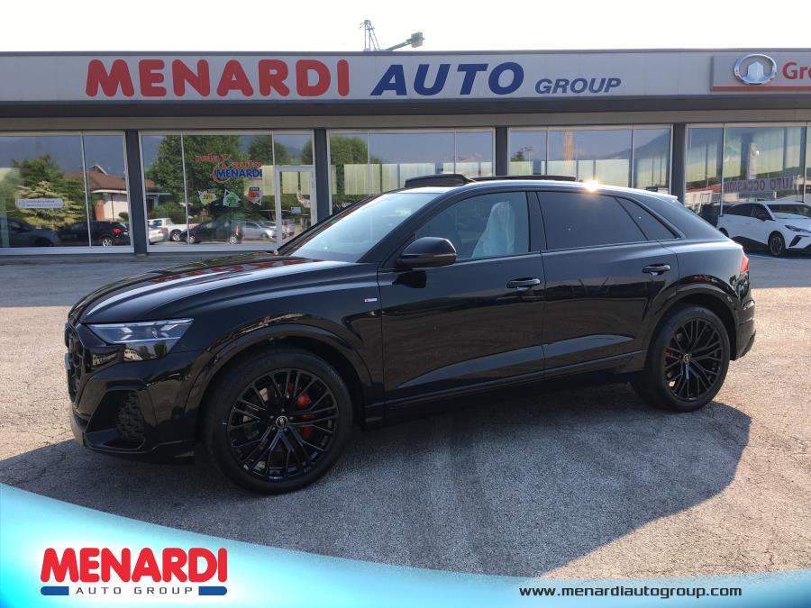 017781 00 H concessionario Cuneo <div class="carmark">Audi Q8</div><div class="motor">S line edition 50 TDI quattro tiptronic</div>