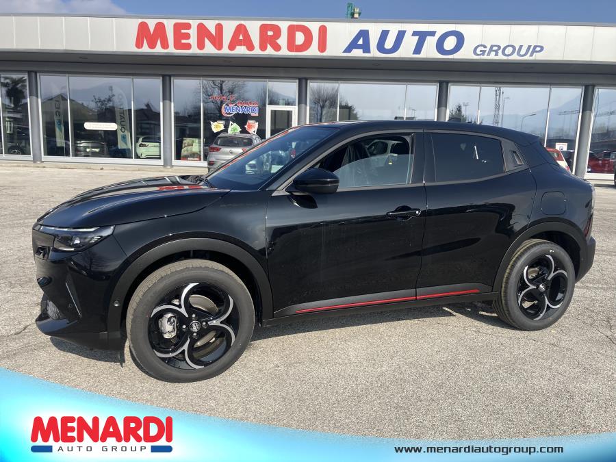 017785 00 H concessionario Cuneo <div class="carmark">Alfa Romeo Junior</div><div class="motor">1.2 145 CV Hybrid eDCT6 Speciale</div>