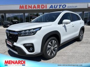 Menardi Auto Group Cuneo 88 <div class="carmark">Suzuki S-Cross</div><div class="motor">1.4 Hybrid 4WD AllGrip Top+ TETTO</div>
