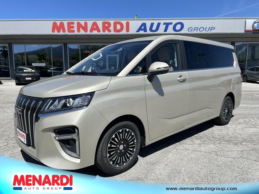 018090 00 H concessionario Cuneo <div class="carmark">EMC Nove</div><div class="motor">2.0 8AT 7 posti</div>
