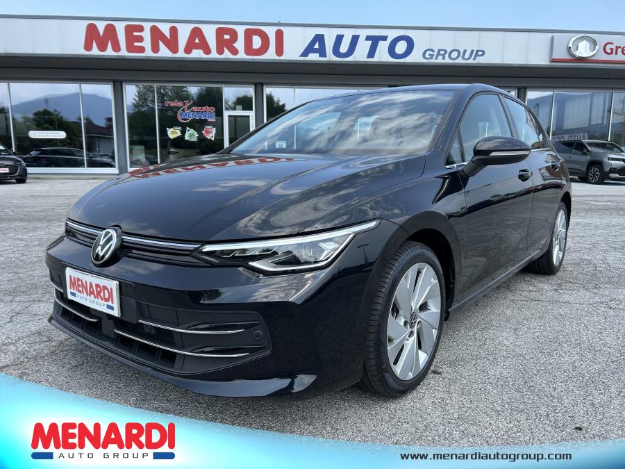 018319 00 H concessionario Cuneo <div class="carmark">Volkswagen Golf</div><div class="motor">2.0 TDI 150cv DSG Style</div>